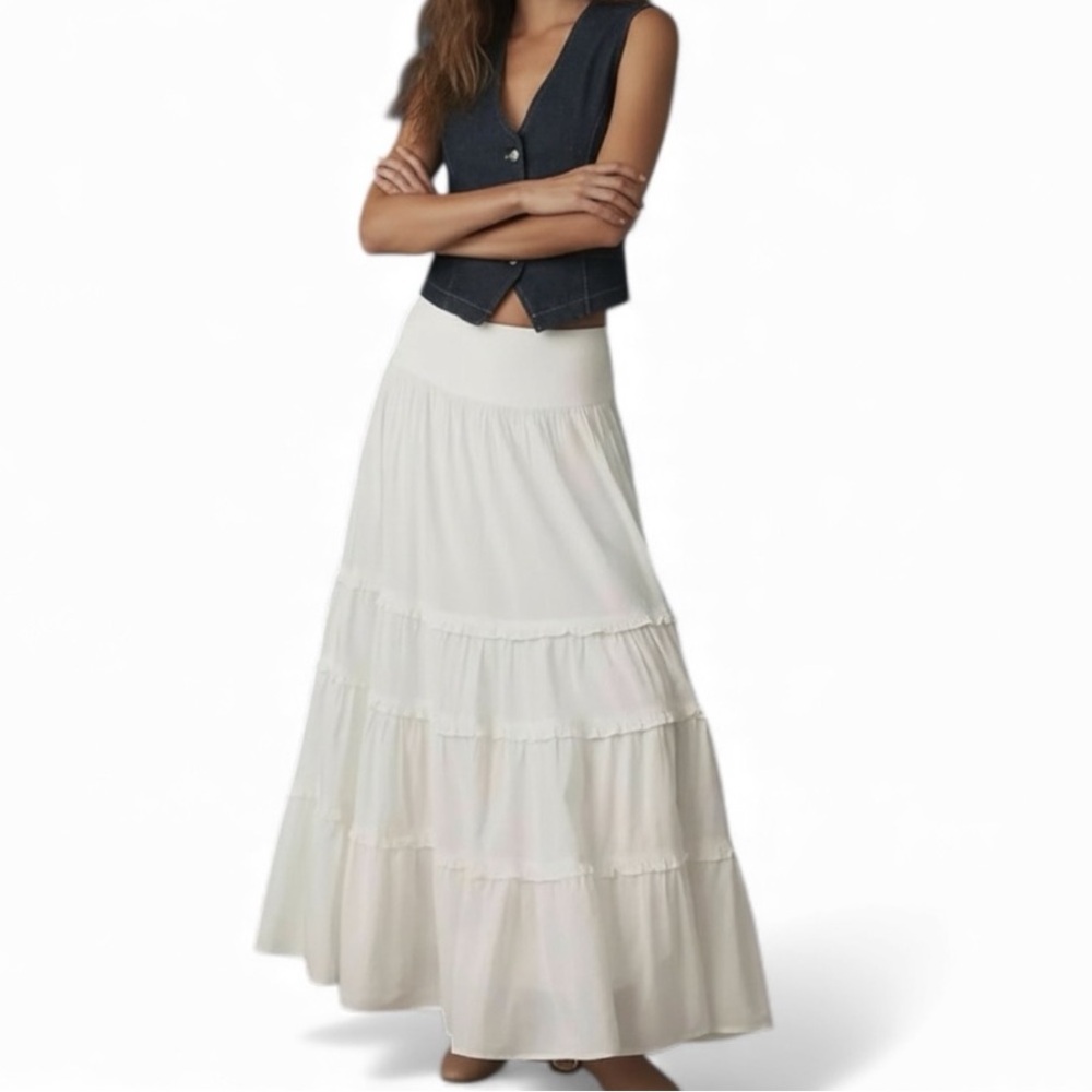 Aritzia Wilfred Bouquet Tiered Midi Skirt Coastal White S